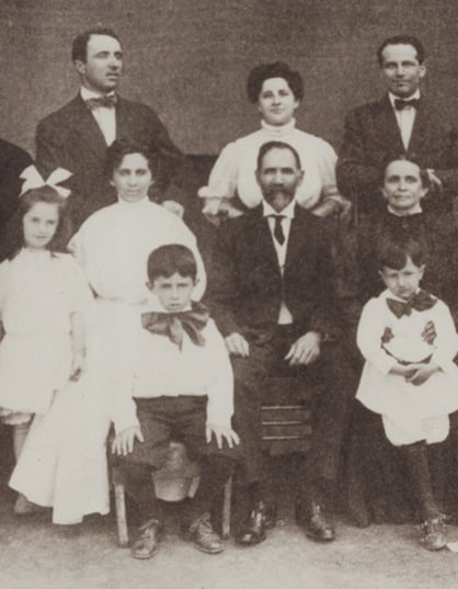 balinky-family-circa-1908-cropped